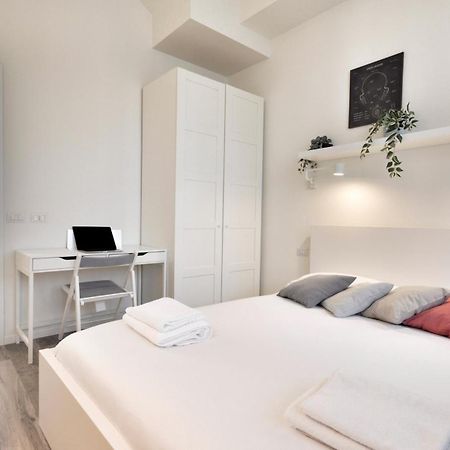 Ihost Apartment - Adriatico 6 ミラノ エクステリア 写真
